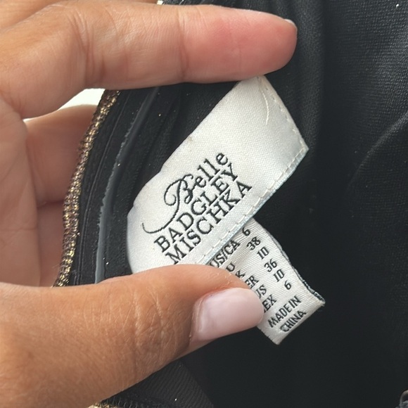 BELLE Badgley Mischka Gold Fringe Beaded Neckline Halter Dress Gown Size 6 - Picture 5 of 7